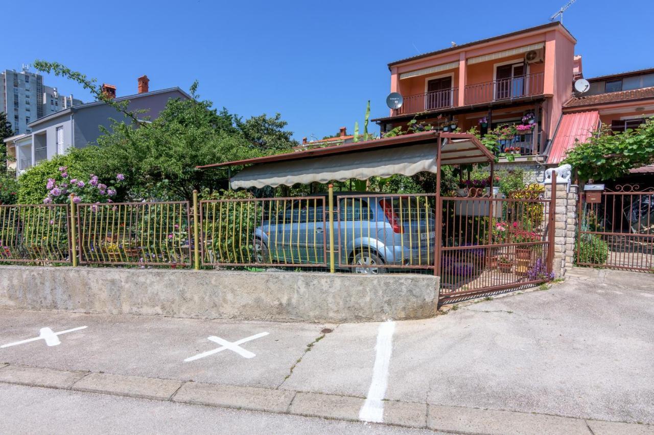 Apartments With A Parking Space Pula - 16053 外观 照片